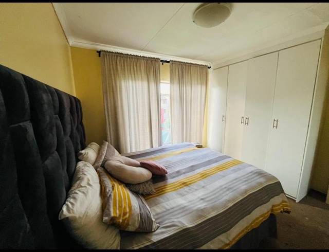 2 BEDROOM APARTMENT FOR SALE IN BENONI CENTRAL